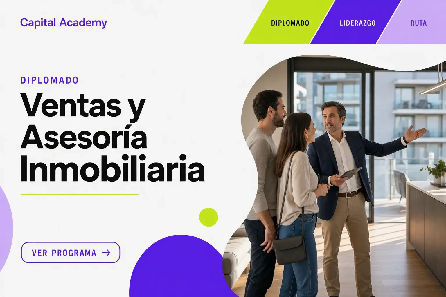 Brochure del Diplomado en Ventas y Asesoría Inmobiliaria con asesor mostrando una propiedad
